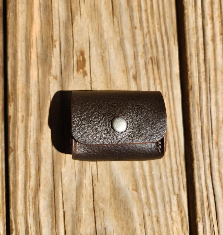 LEATHER AIRPODS PRO CASE