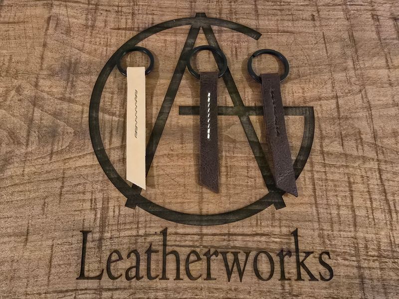 LEATHER KEYCHAIN