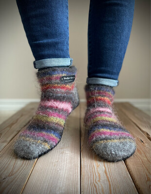Smokey Earth, Women’s Size 7