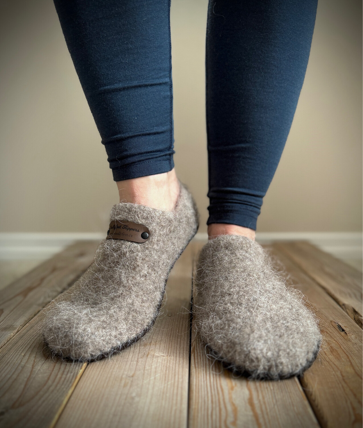 Warm Grey Clog, Women’s Size 7.5