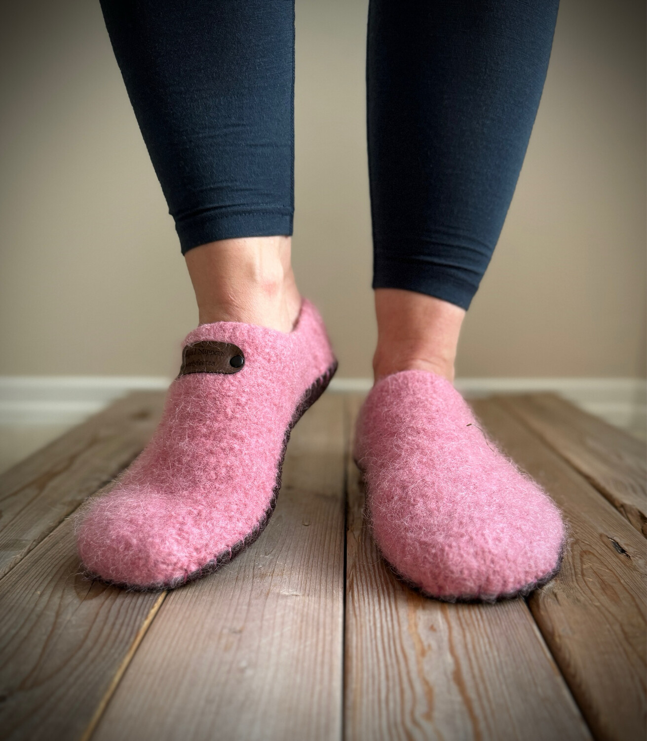 Bubblegum Clog, Women’s Size 6