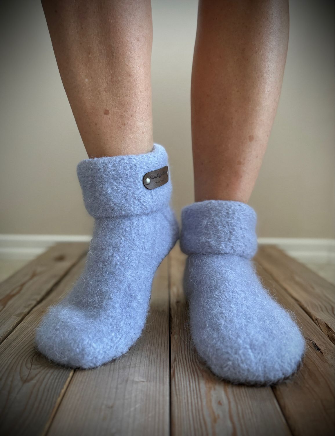 Lilac with folded cuff, Women&#39;s Size 9
