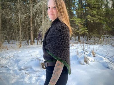 Outlander Shawl - Chestnut with Hunter Trim