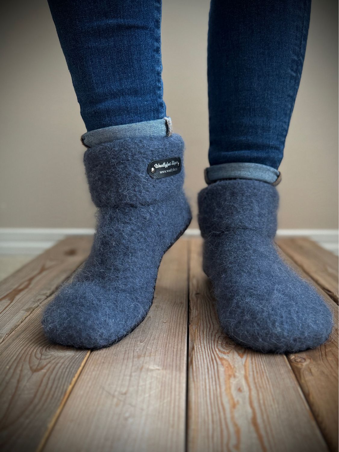 Slate with folded cuff, Women&#39;s Size 8.0