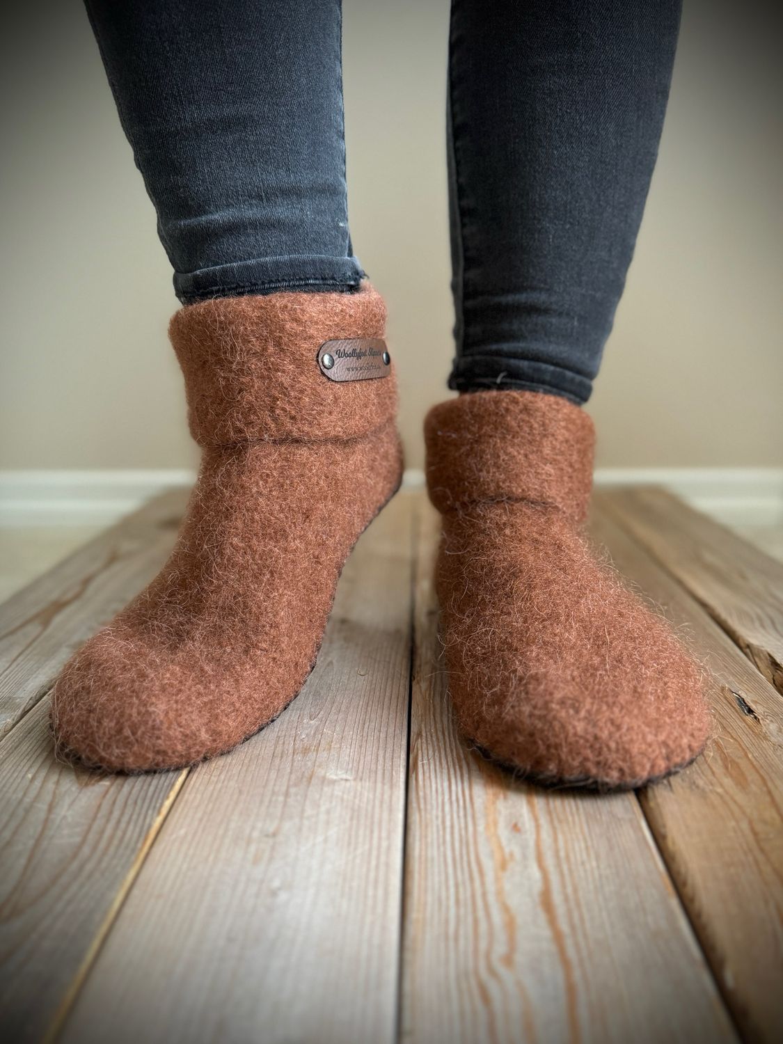 Cinnamon with folded cuff, Women&#39;s Size 8