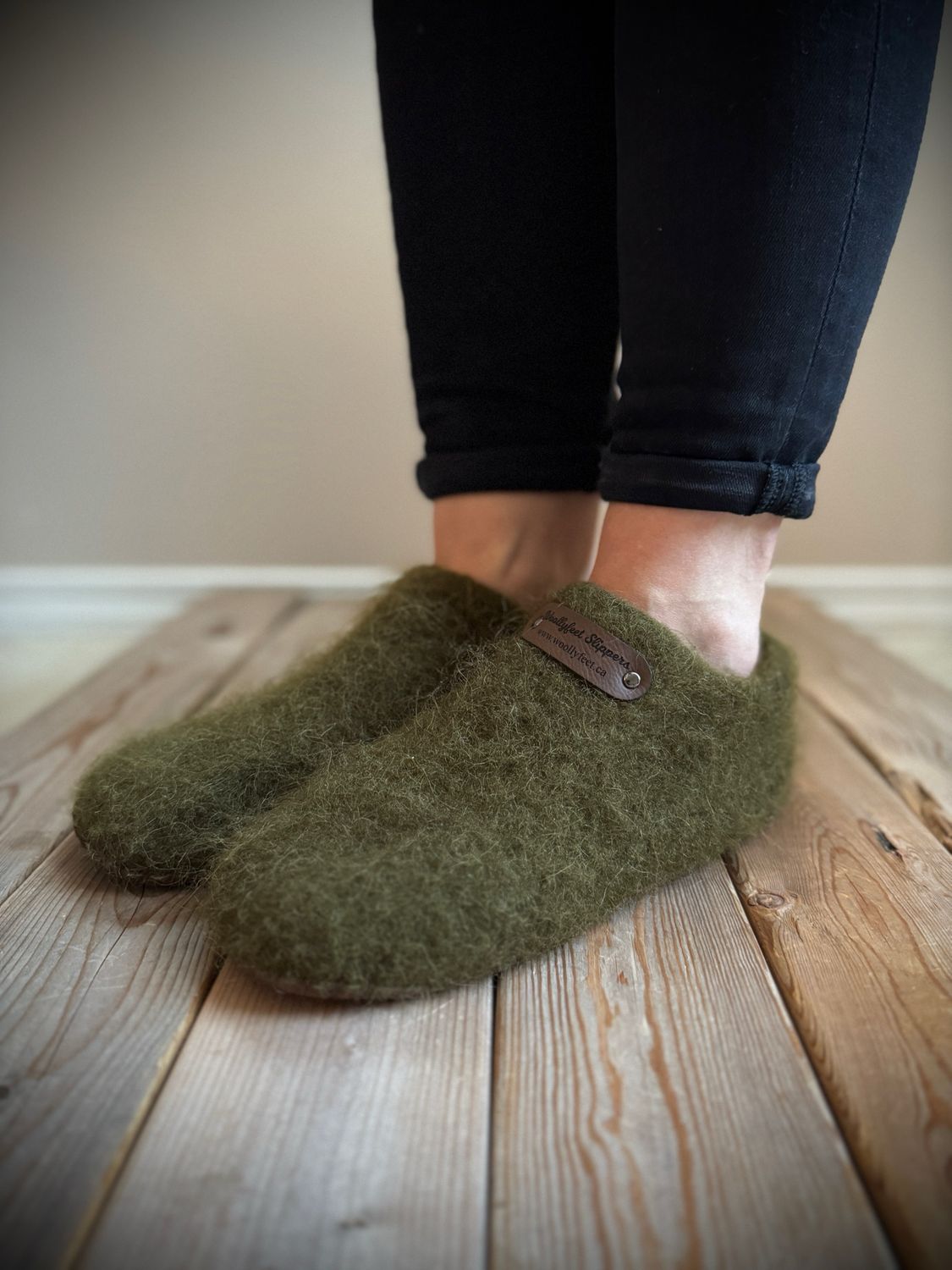 Olive Clog, Women’s Size 8