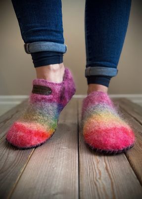 Somewhere Over the Rainbow Clog, Hand dyed, Women&#39;s Size 7