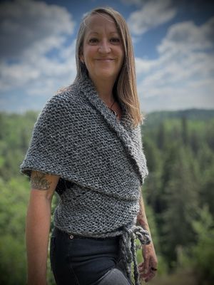 Outlander Shawl - Charcoal