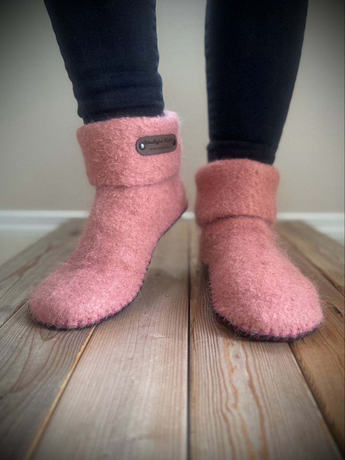 Coral Blush with folded cuff, Women&#39;s Size 9