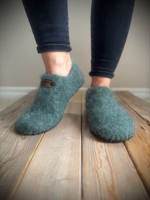 Sage Clog, Women’s Size 8.5