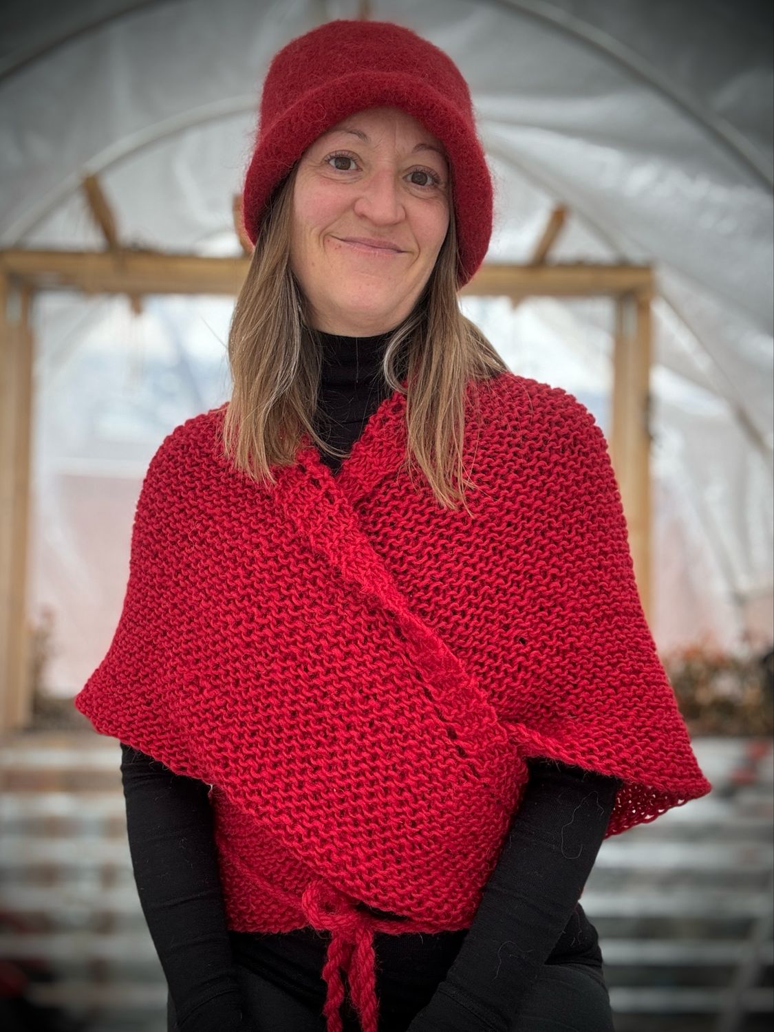 Outlander Shawl - Cardinal