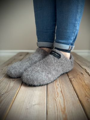 Confetti Stone Clog, Women’s Size 8.5