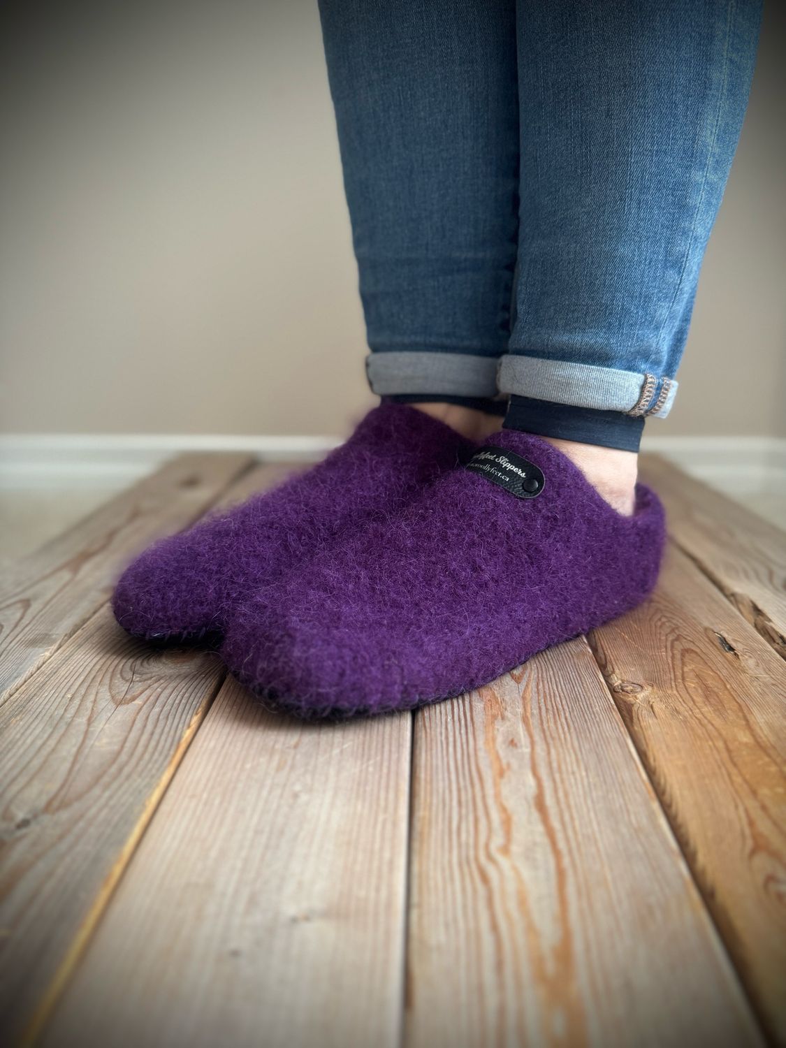 Aubergine Clog, Women’s Size 8.5