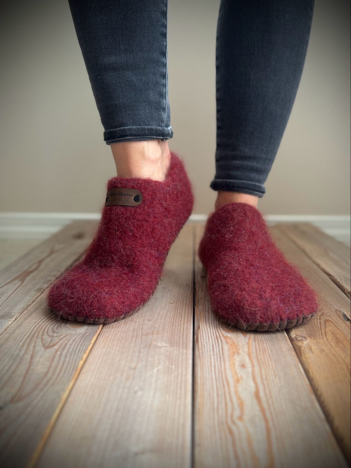 Ruby Clog, Women’s Size 8
