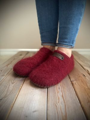 Paprika Clog, Women’s Size 8 WIDE