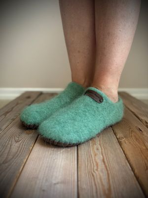 Seafoam Clog, Women’s Size 7.5