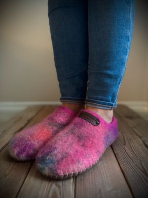 Summer’s Bloom Clog, Hand dyed, Women's Size 6.5