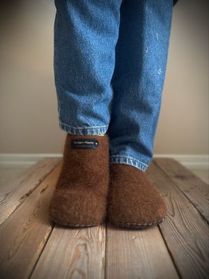 Walnut Clog, Men’s Size 10