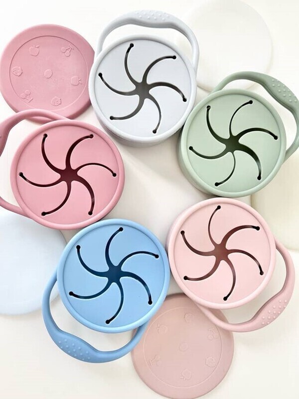 Collapsible Snack Cup with Lid