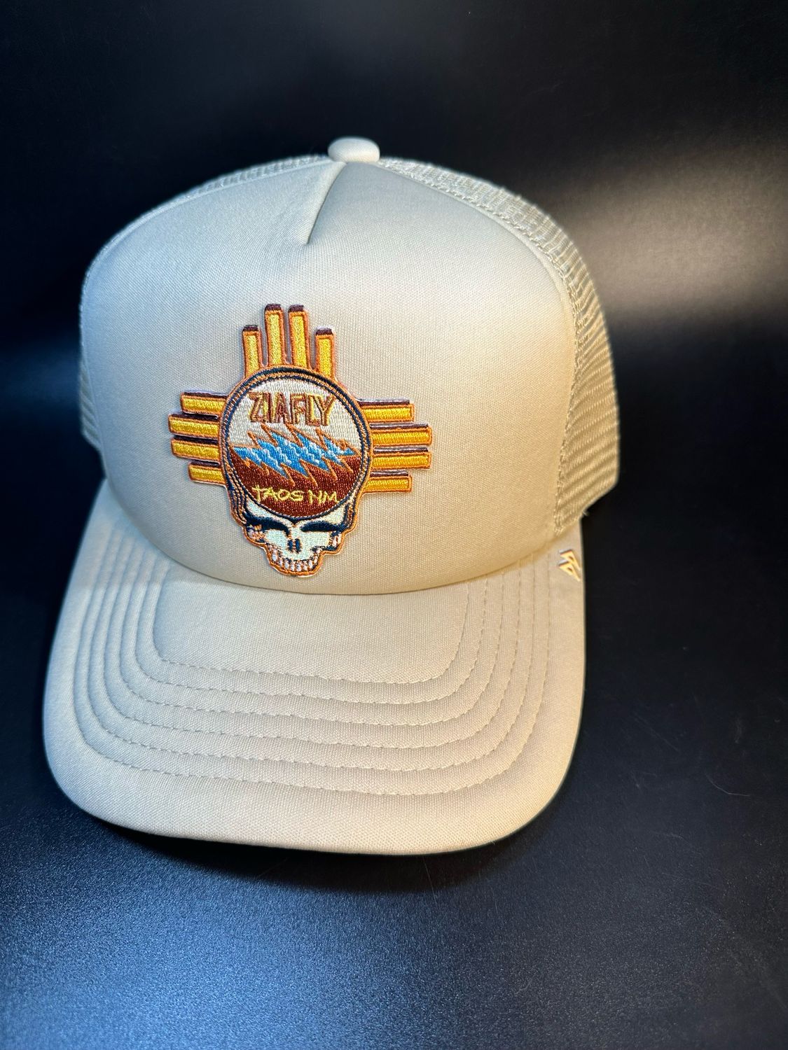 ZiaFly X Desert Den Stealie Trucker SnapBack tan
