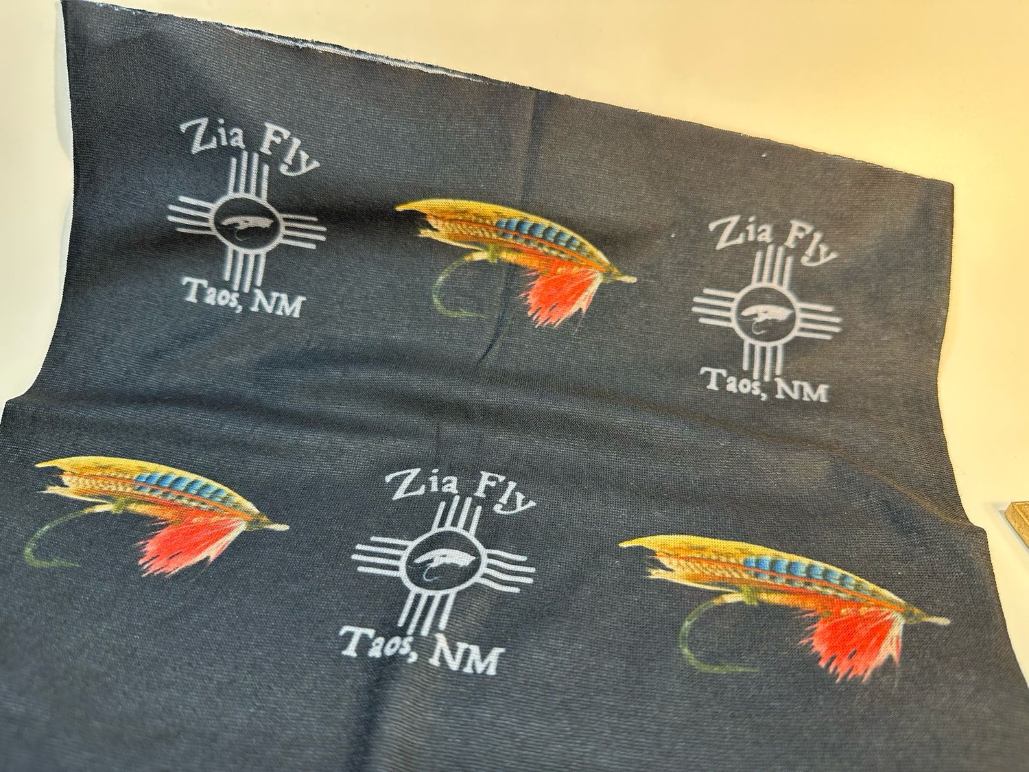 ZiaFly neck gaiter
