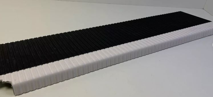 STEP TREAD, FULL, BLACK AND WHITE
