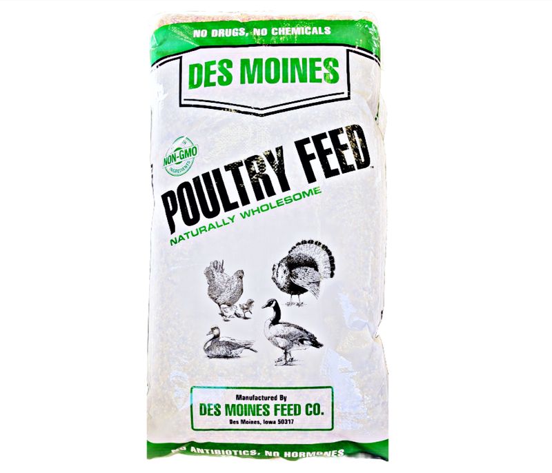 3 Grain Medium Scratch Poultry Feed