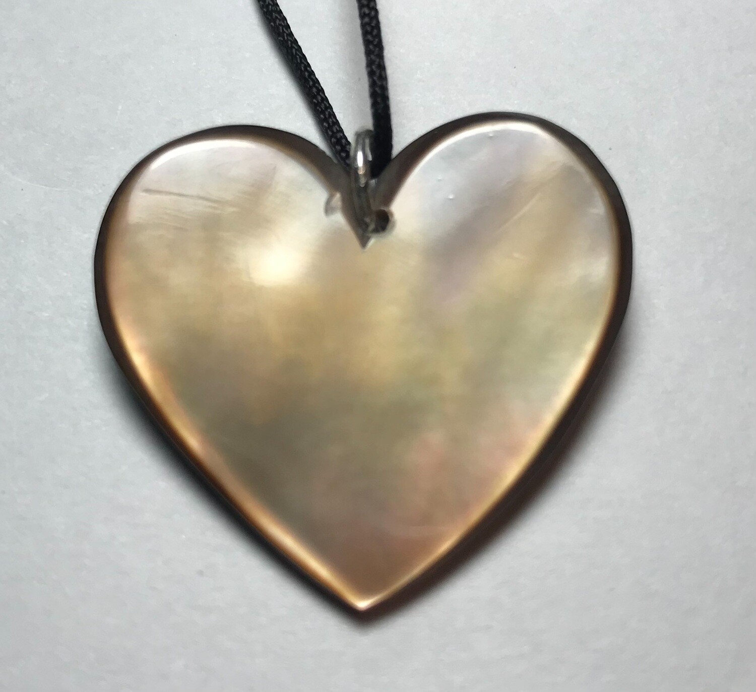 Little Love Hearts (brown lipped 3cm x 3cm)