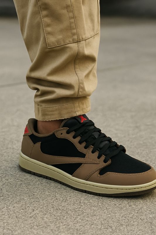 Travis Scott low velvet brown