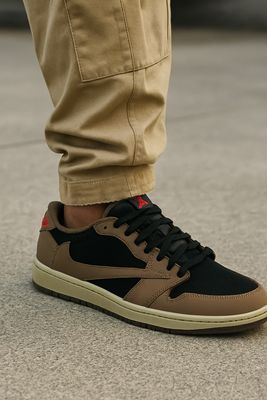 Travis Scott low velvet brown