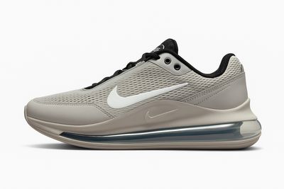 NIKE Air Max 720 Beige