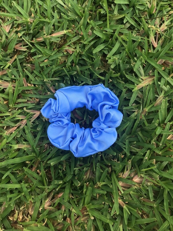 LIGHT BLUE SCRUNCHIE SMALL