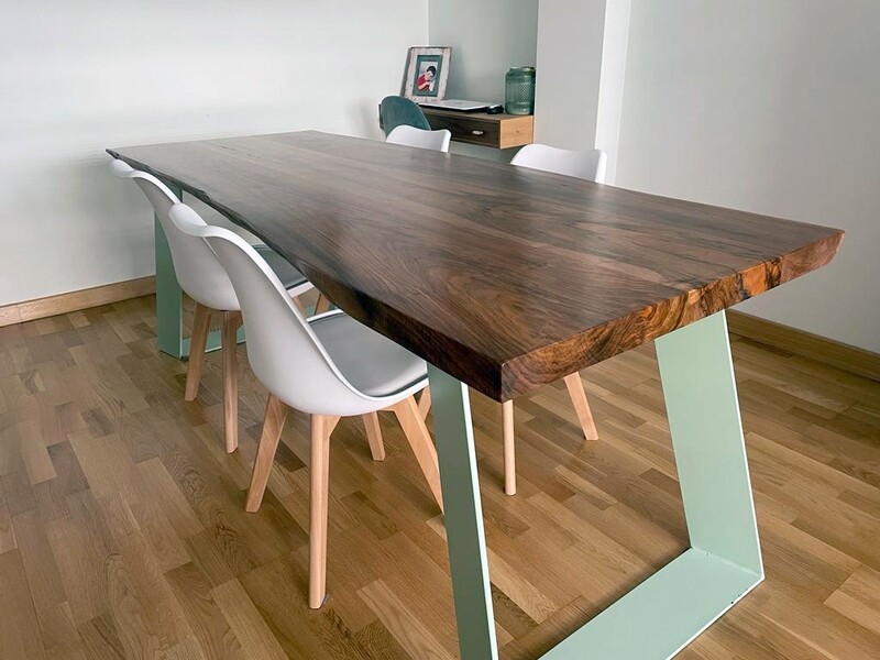 #MESA DE COMEDOR MADERA DE NOGAL COSTERO Y PATA DE HIERRO