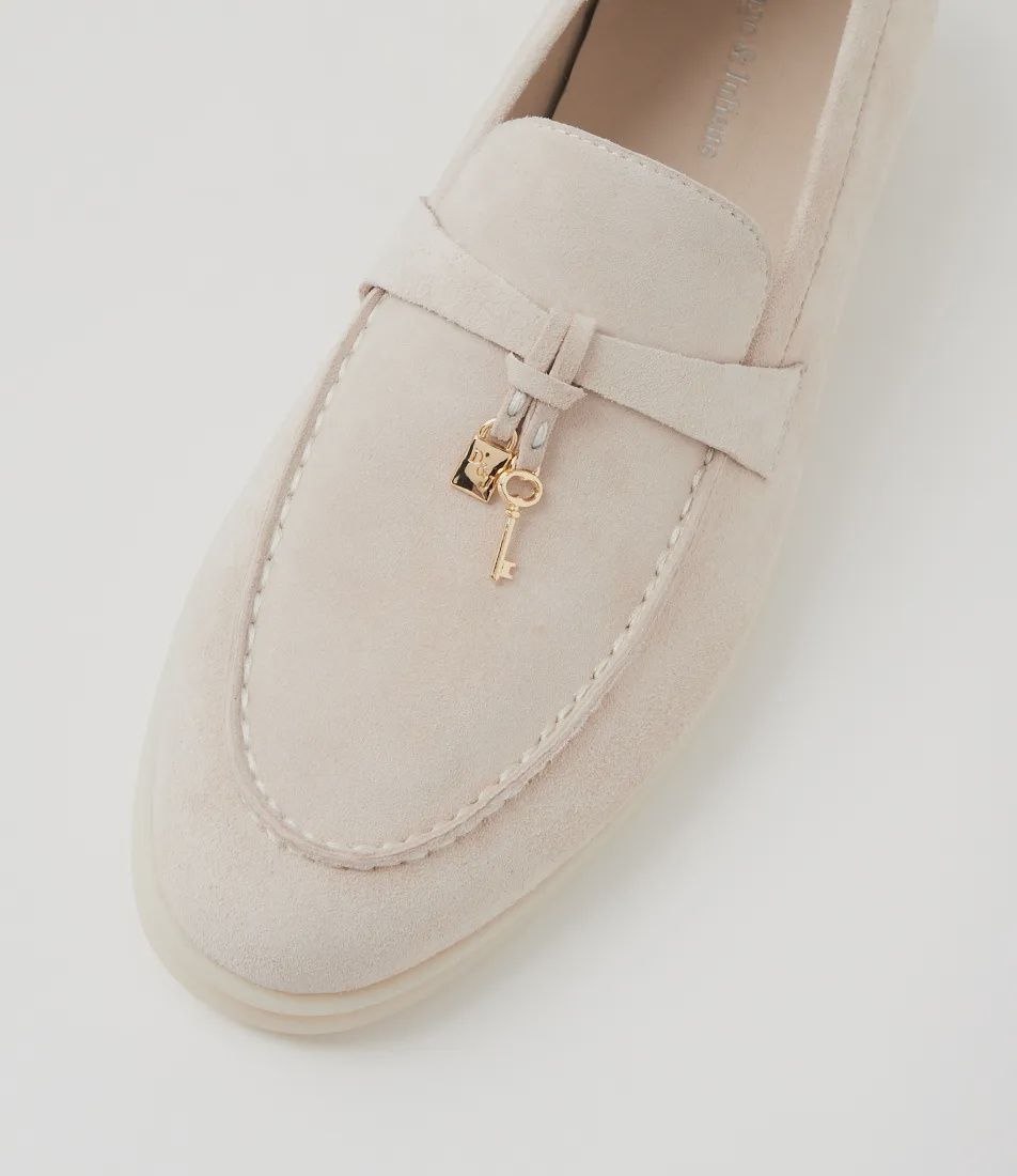 Lydea Shoe