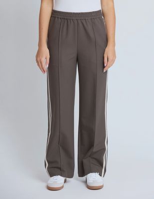 Maggie Pant