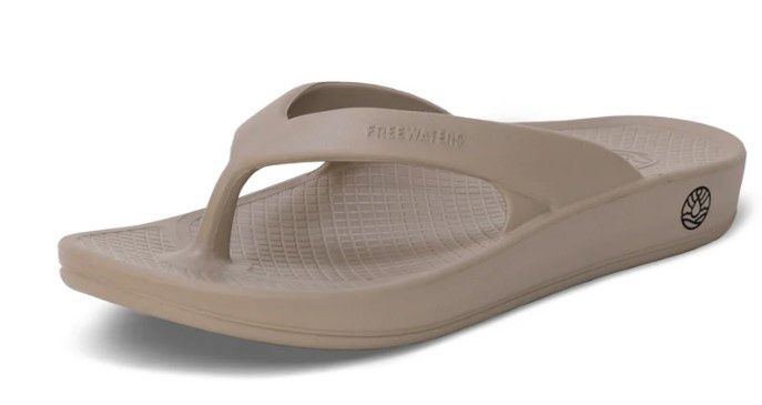 Free Waters Cloud 9 Ultra Flip Flop, Size: 5