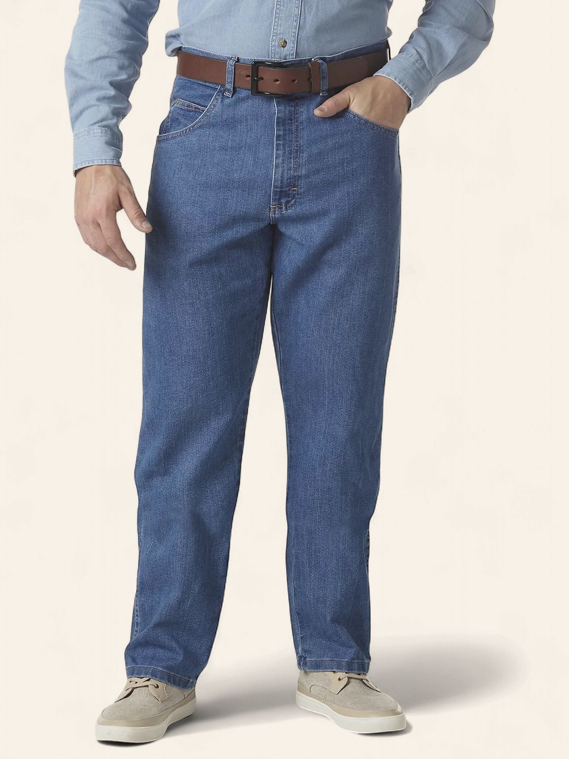 Wrangler Rugged Relaxed Fit, Size: 34x30