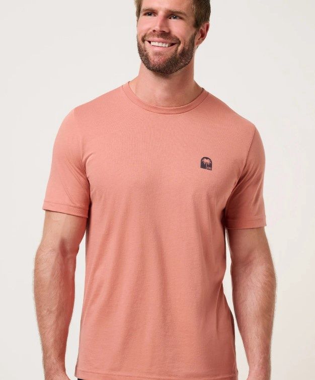 Travis Mathew Top Places Solid T-Shirt