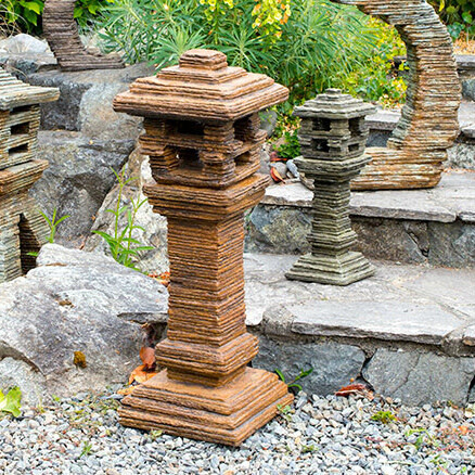 Statuary - Drystack Lantern Kobe
