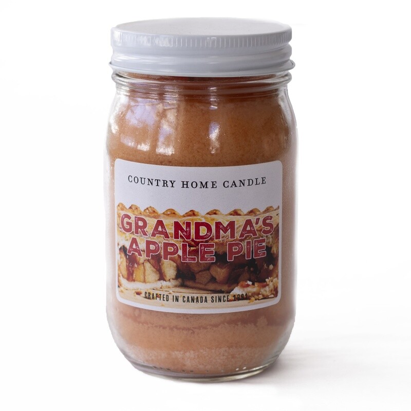 Candle 16 oz. Grandma&#39;s Apple Pie