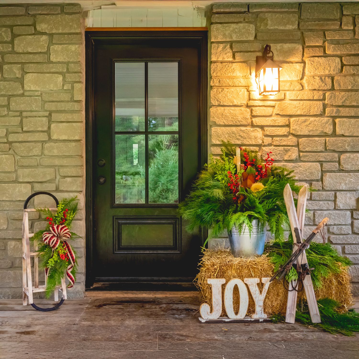 Complete Festive Urn - Red