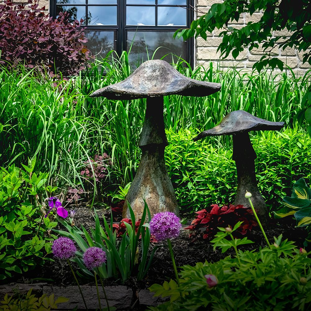 Statuary WS - Garden Mushroom, Size: Small 16&quot;