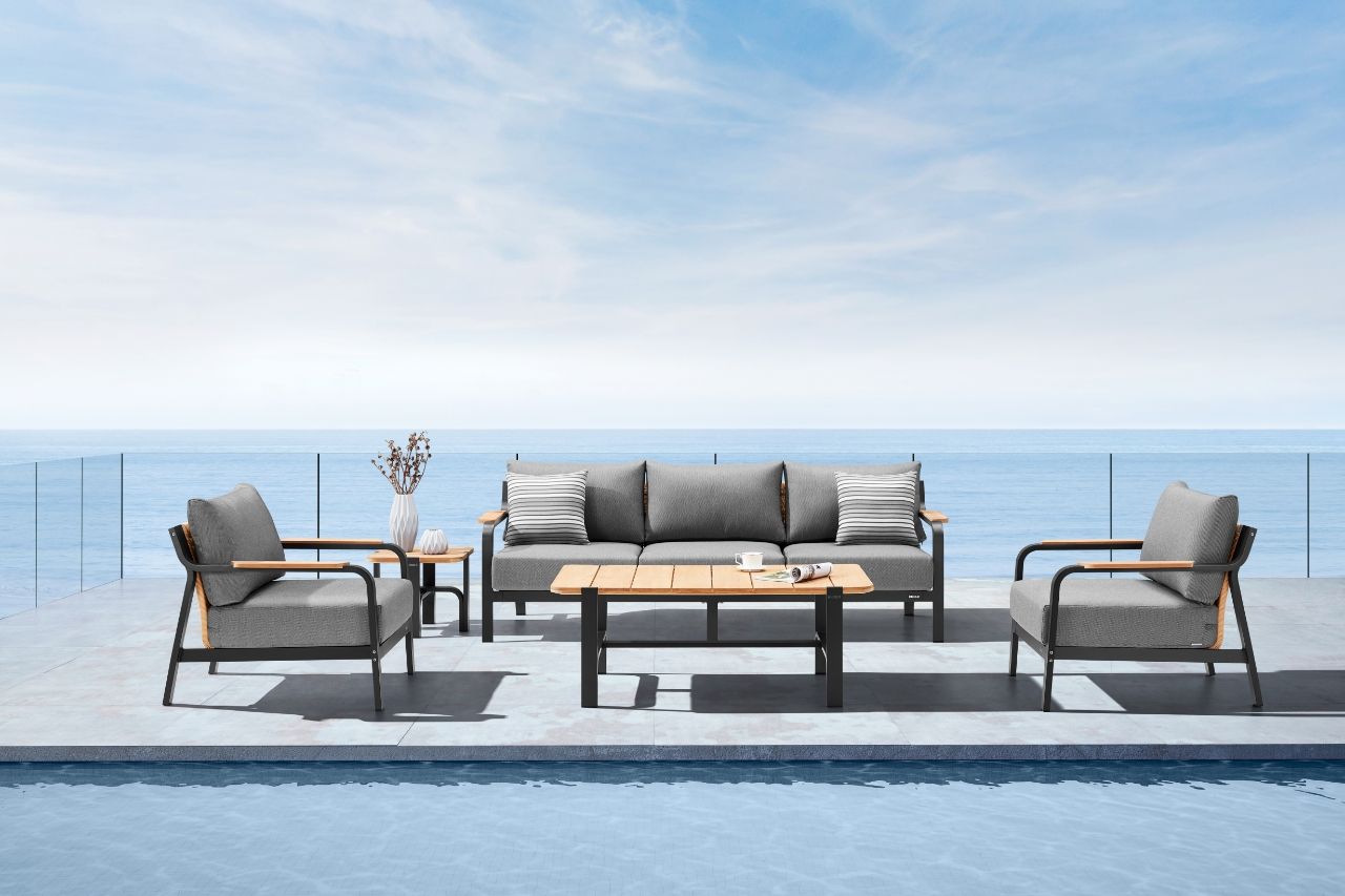 Lakeside Collection Set - Black w Grey Cushions