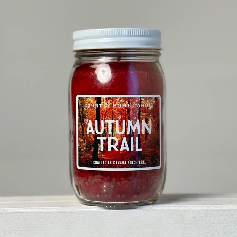 Candle 16 oz. Autumn Trail