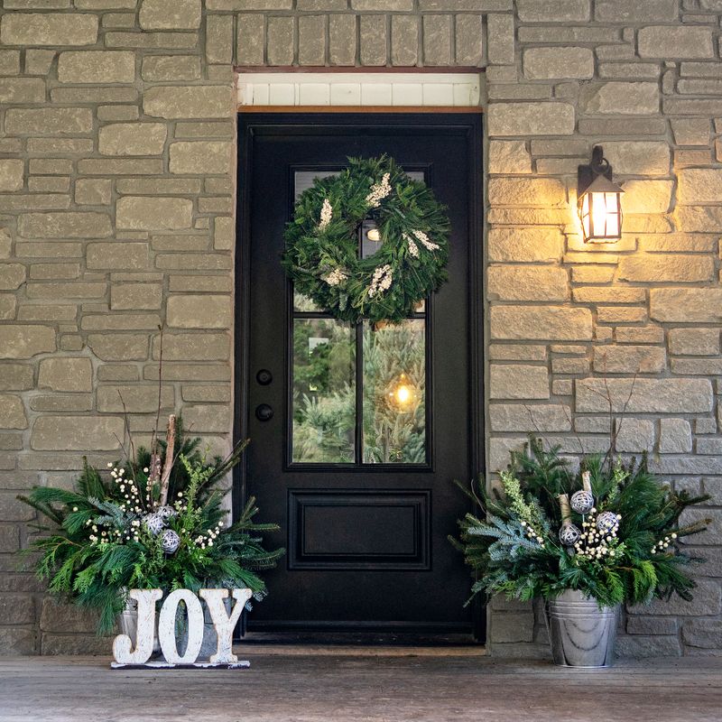 Holiday Porch Pkg. - Festive Urn Deluxe (White)