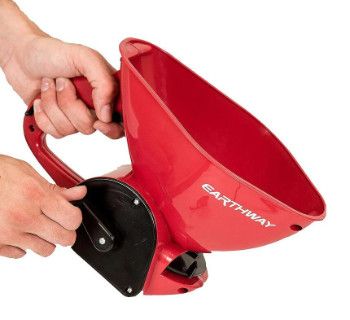 Earthway  Handspreader - black