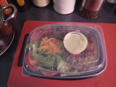 Riz champignons noir salades + poulet frites