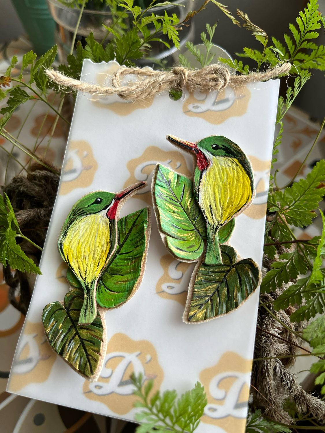 Pantallas de San Pedrito en Monstera