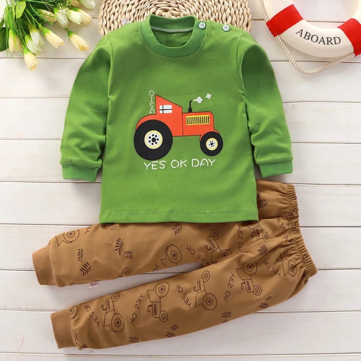 تراك كار اخضر