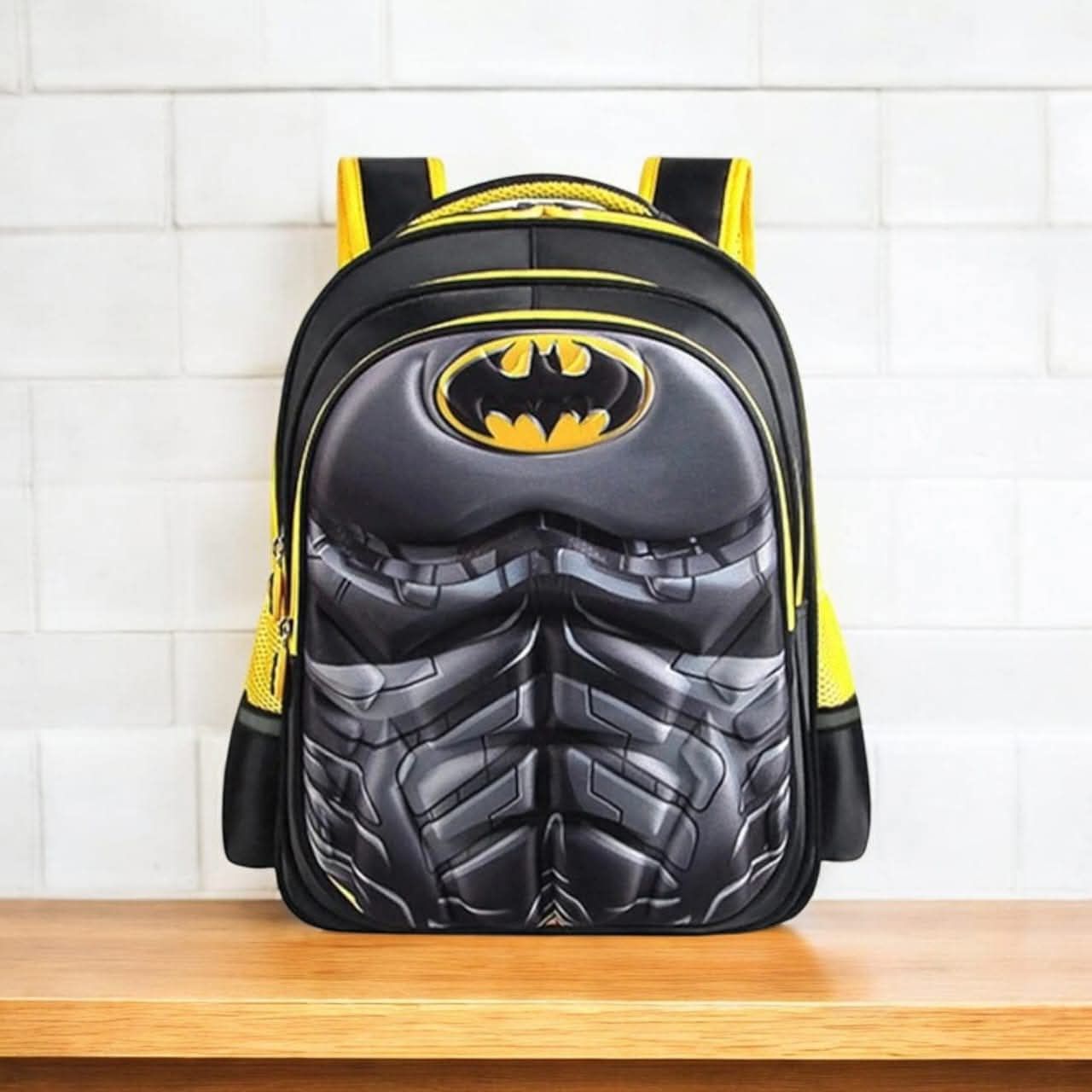 حقيبة باتمان لون اسود